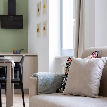 The Best Rent - Spacious And Renovated Two-Bedroom Apartment Downtown มิลาน ภายนอก รูปภาพ